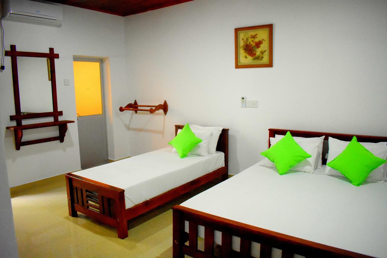 Leonine Villa Yala Tissamaharama Esterno foto