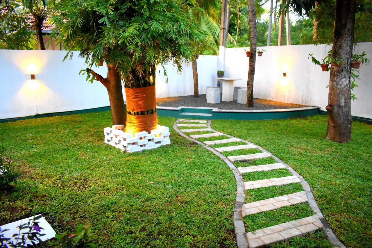 Leonine Villa Yala Tissamaharama Esterno foto